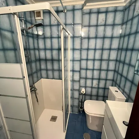 Gijonhouse Ceares Vut 4943 *