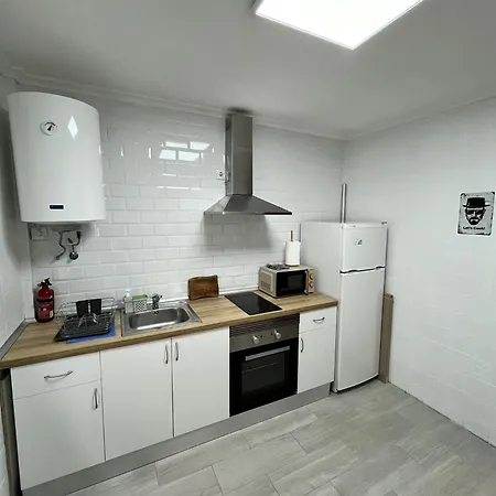 Gijonhouse Ideal 1-2 Personas Breakfast Incl Vut 4943 Apartment Gijon